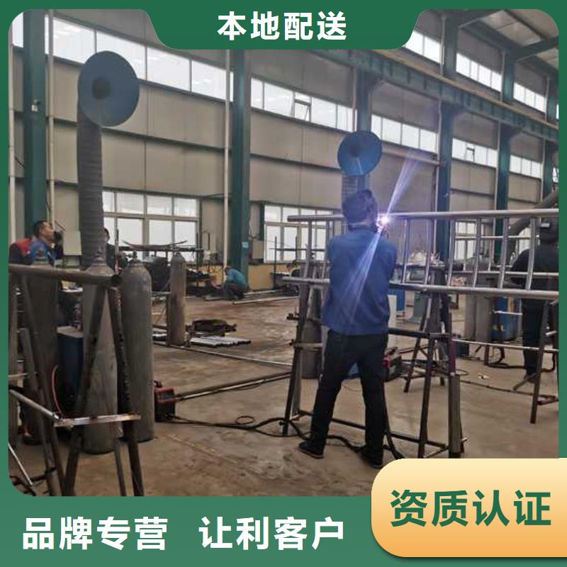 灯光护栏_镀锌喷塑防撞栏全新升级品质保障