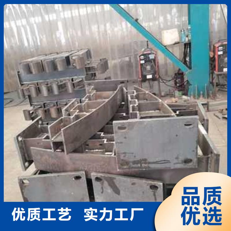 二橫梁防撞護欄廠家價格便宜