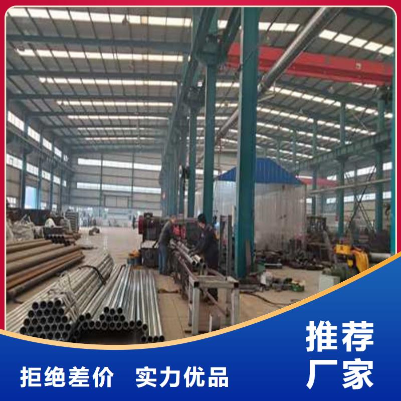 公路河道護(hù)欄-客戶(hù)一致好評(píng)
