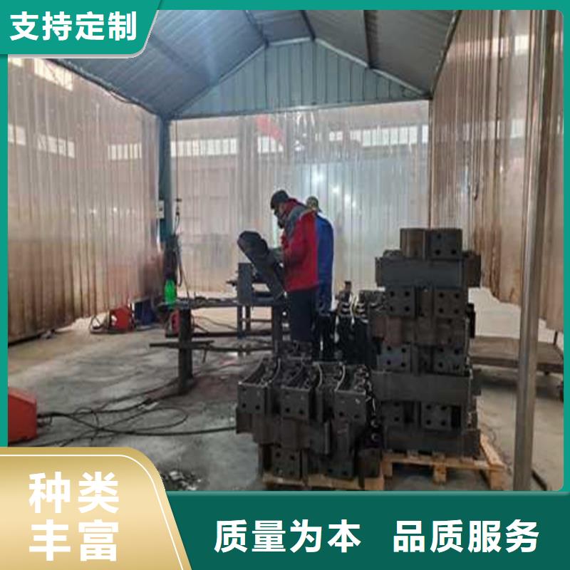 護欄q235b波形護欄板批發貨源