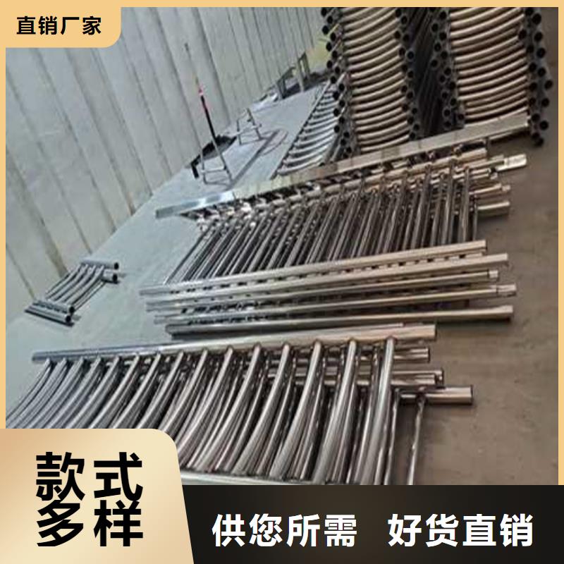 方管防撞護欄應用廣泛