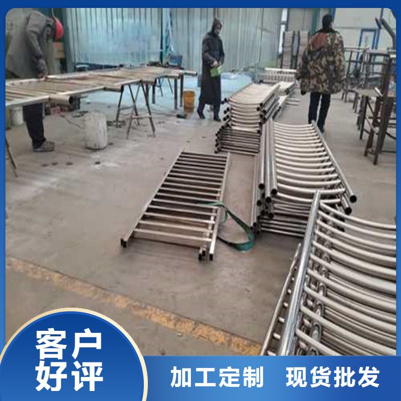 不銹鋼復(fù)合管護(hù)欄行情