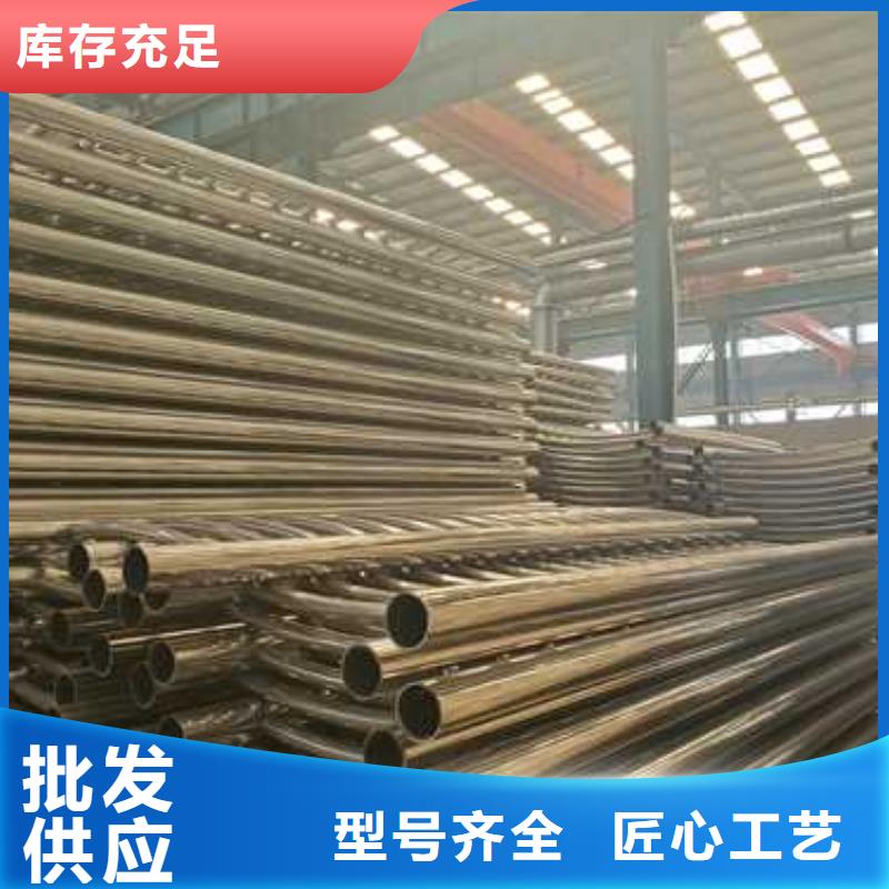 規格齊全的交通護欄
公司