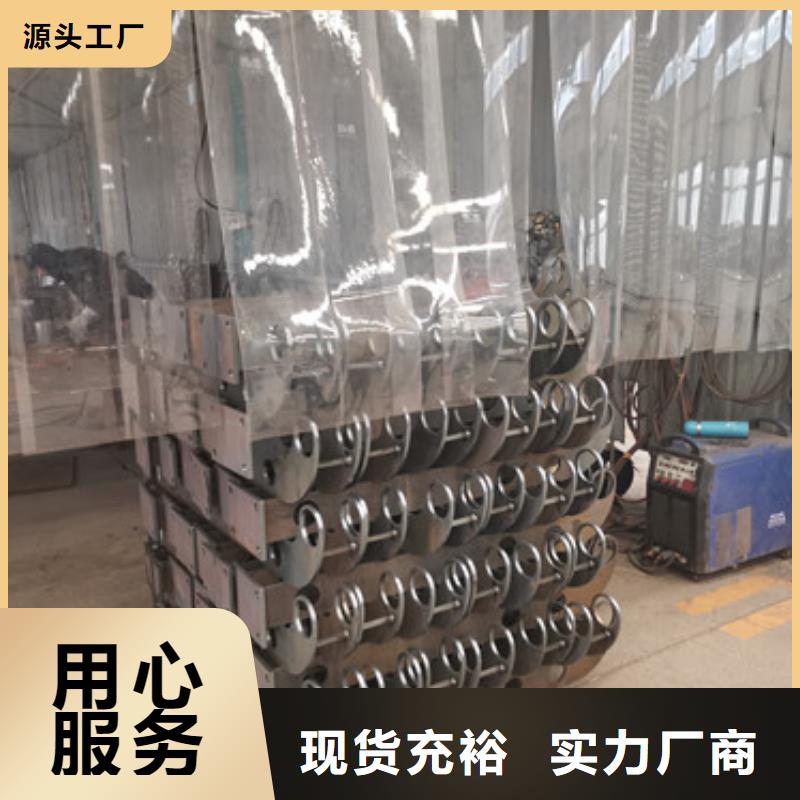 201不銹鋼復(fù)合管橋梁護欄優(yōu)惠中