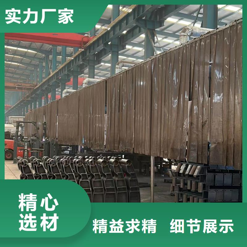 天橋不銹鋼防撞護欄驗貨合格