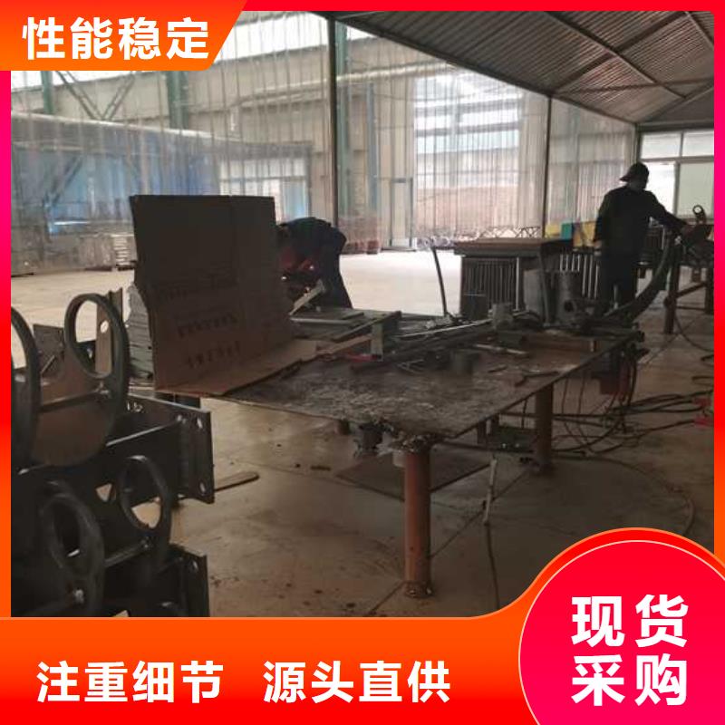 橋上不銹鋼橋梁欄桿-產品規格齊全