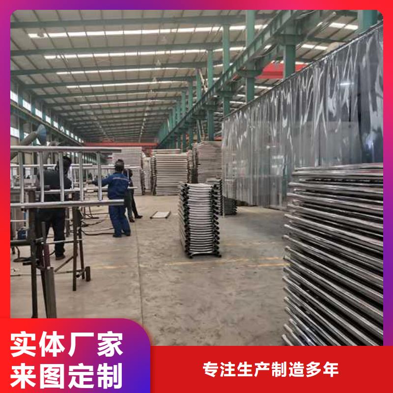 护栏河堤防撞护栏厂家拥有先进的设备