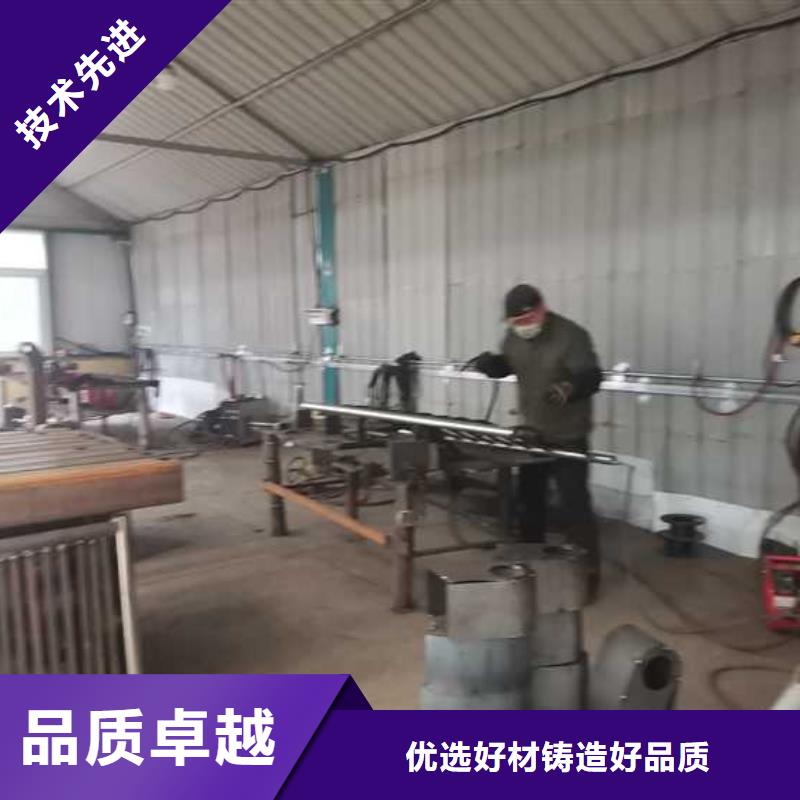 天橋不銹鋼人行道護(hù)欄存貨充足