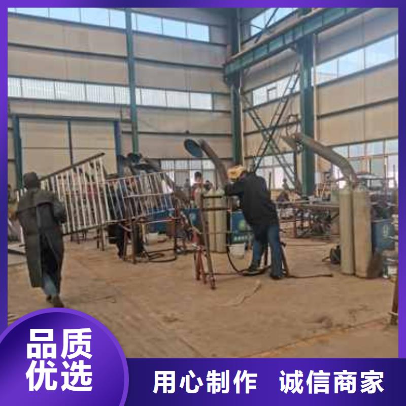 201不銹鋼復(fù)合管護(hù)欄歡迎新老客戶來(lái)電咨詢