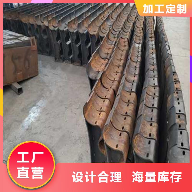 價格行情:304不銹鋼碳素鋼復合管護欄