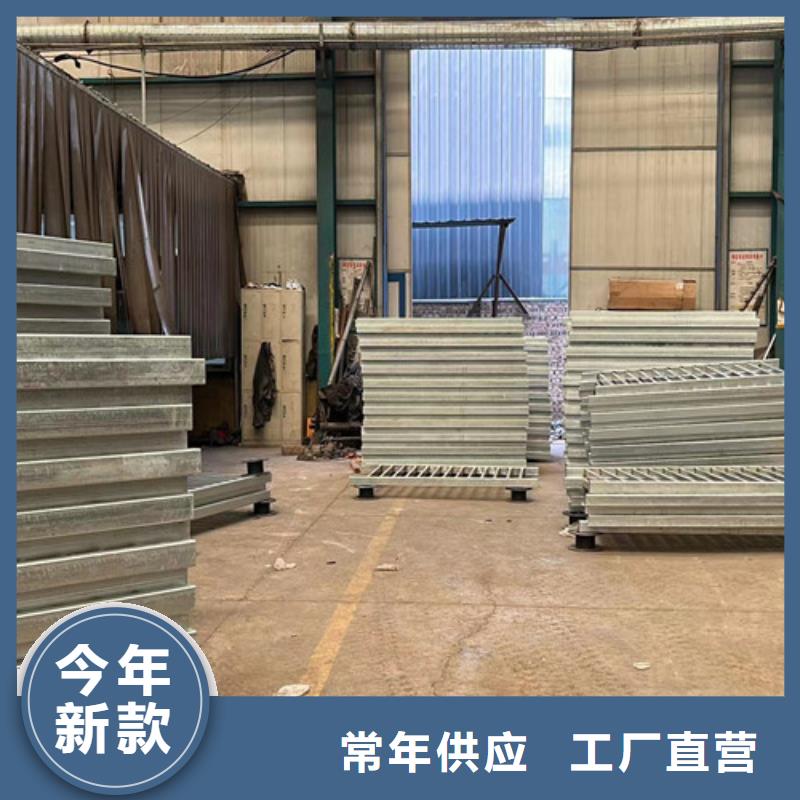 蒲江不銹鋼復合管道路護欄為您介紹