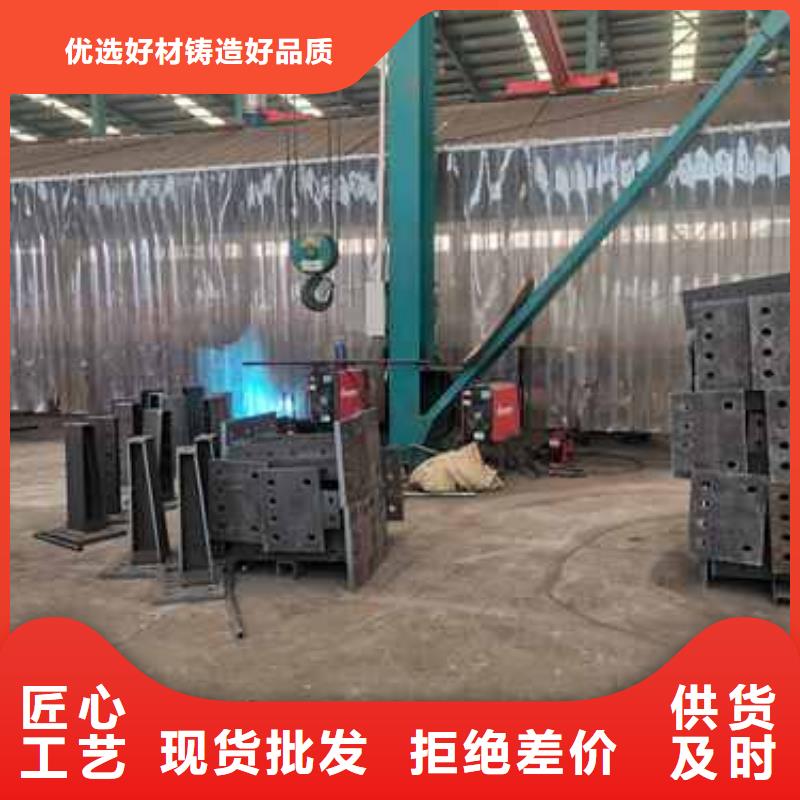 鋼絲繩護欄棧道欄桿廠家擁有先進的設備