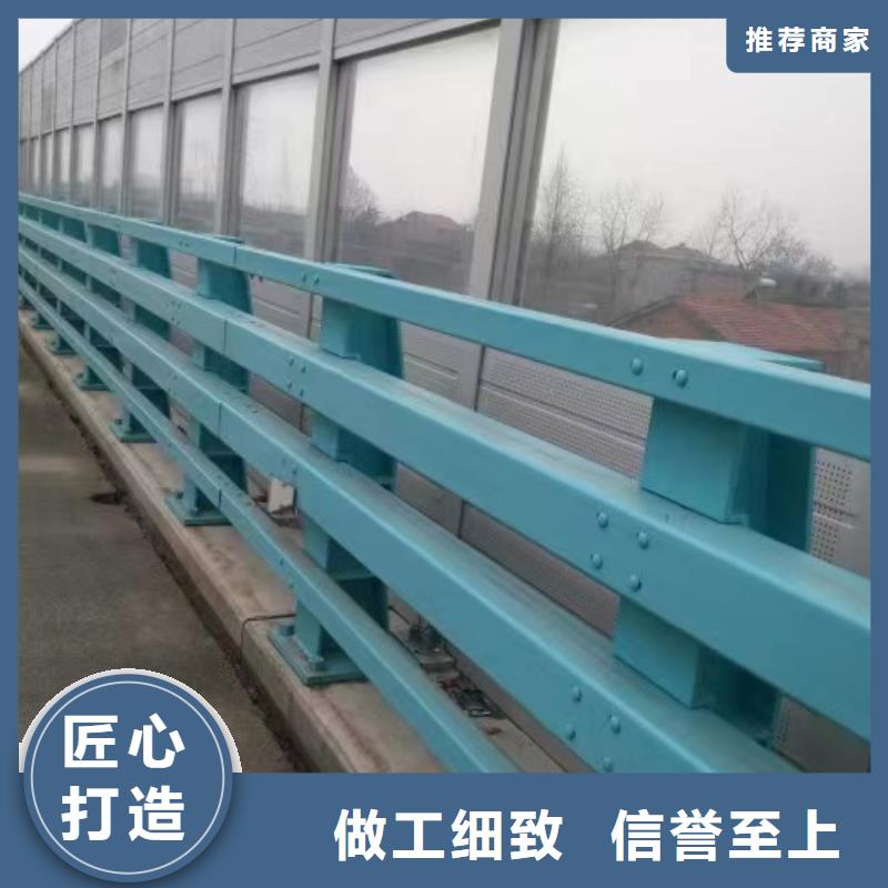 304不銹鋼復(fù)合管橋梁護欄生產(chǎn)廠家