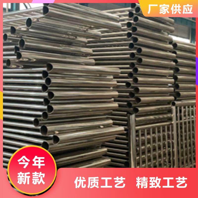 橋梁不銹鋼防撞護欄來廠實地考察