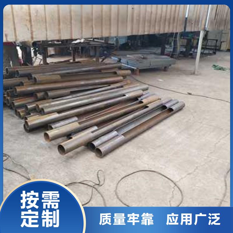 本地的天橋人行道防撞欄桿生產(chǎn)廠家