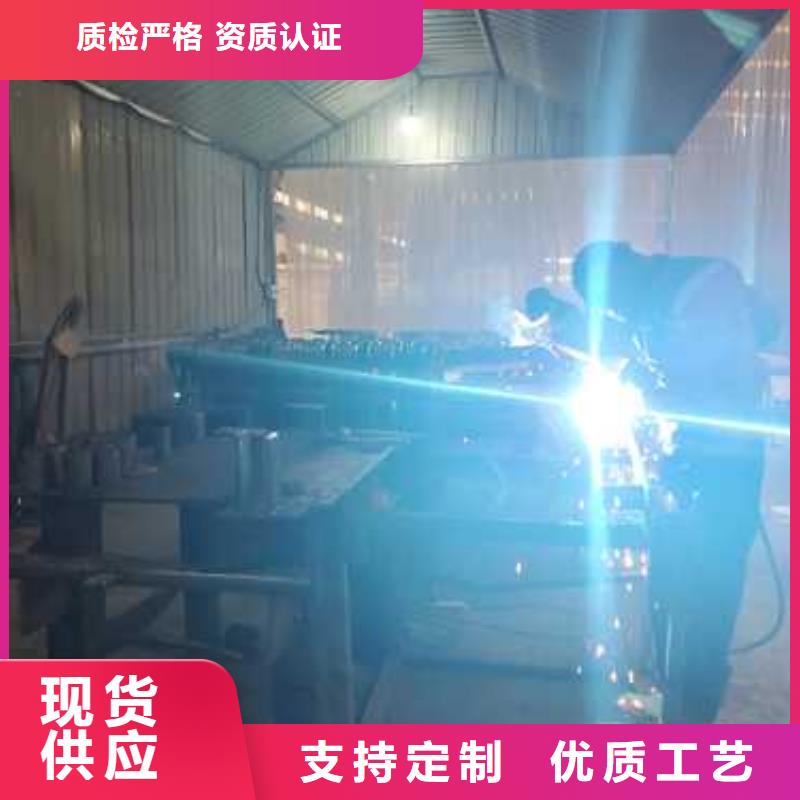 天橋LED燈光欄桿廠家在什么位置