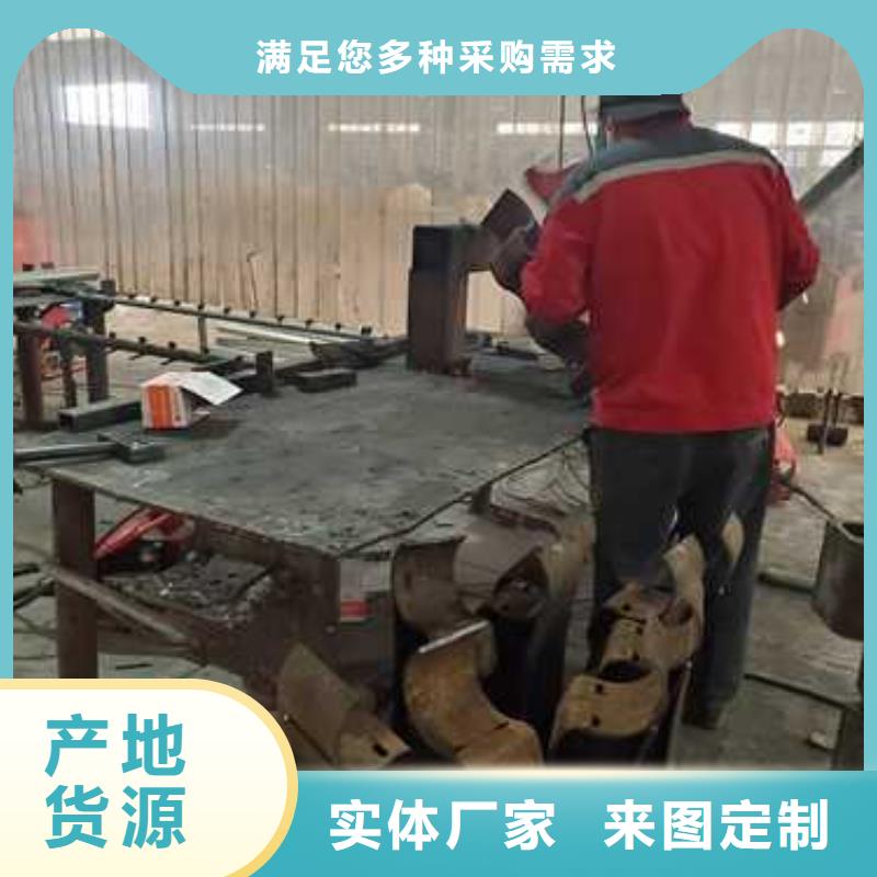 河邊道路防撞護欄經久耐用