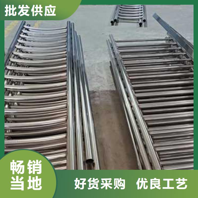 能做四橫梁防撞護欄的廠家