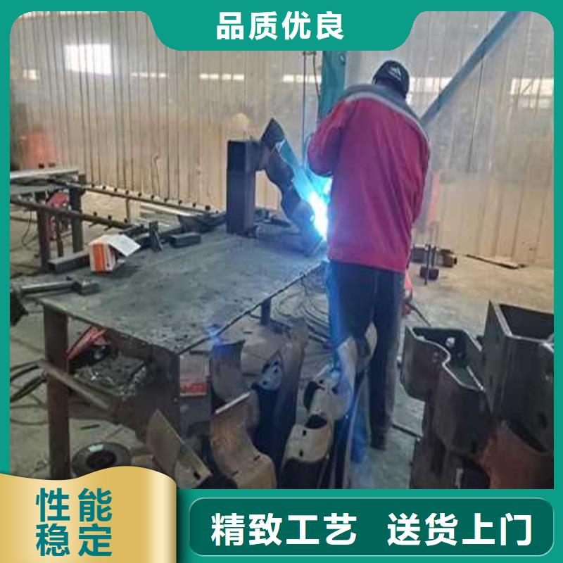 橋梁機(jī)動(dòng)車道護(hù)欄-本地廠家