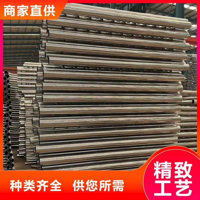 防撞不銹鋼復(fù)合管欄桿實(shí)力廠家