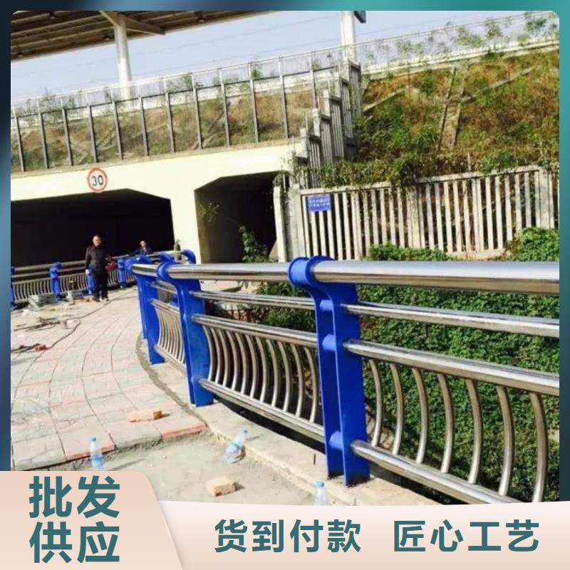  桥梁防撞护栏实拍展现