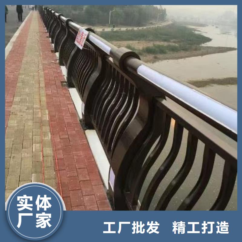 不銹鋼橋梁防撞護(hù)欄規(guī)格全可滿足不同需求