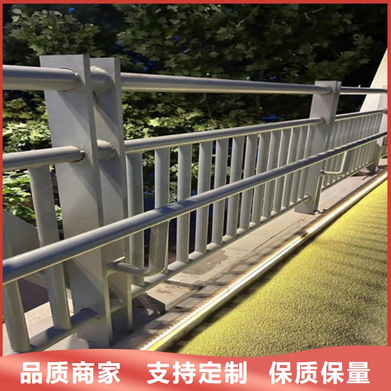  道路護(hù)欄現(xiàn)貨批發(fā)