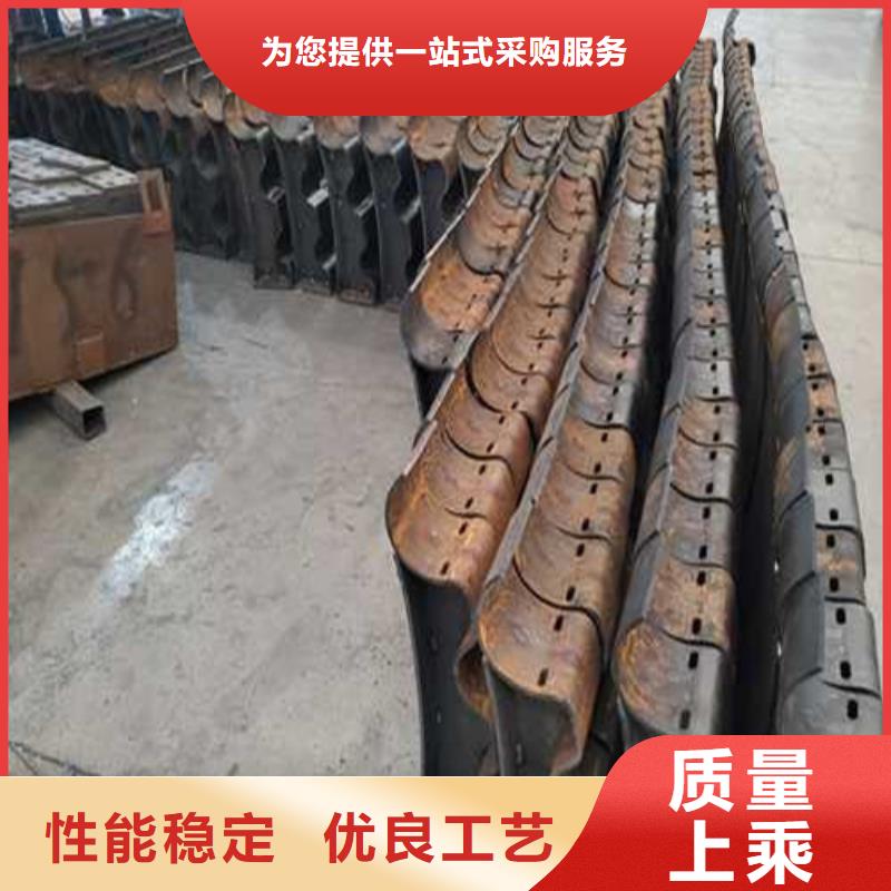 路边防撞护栏如何挑选