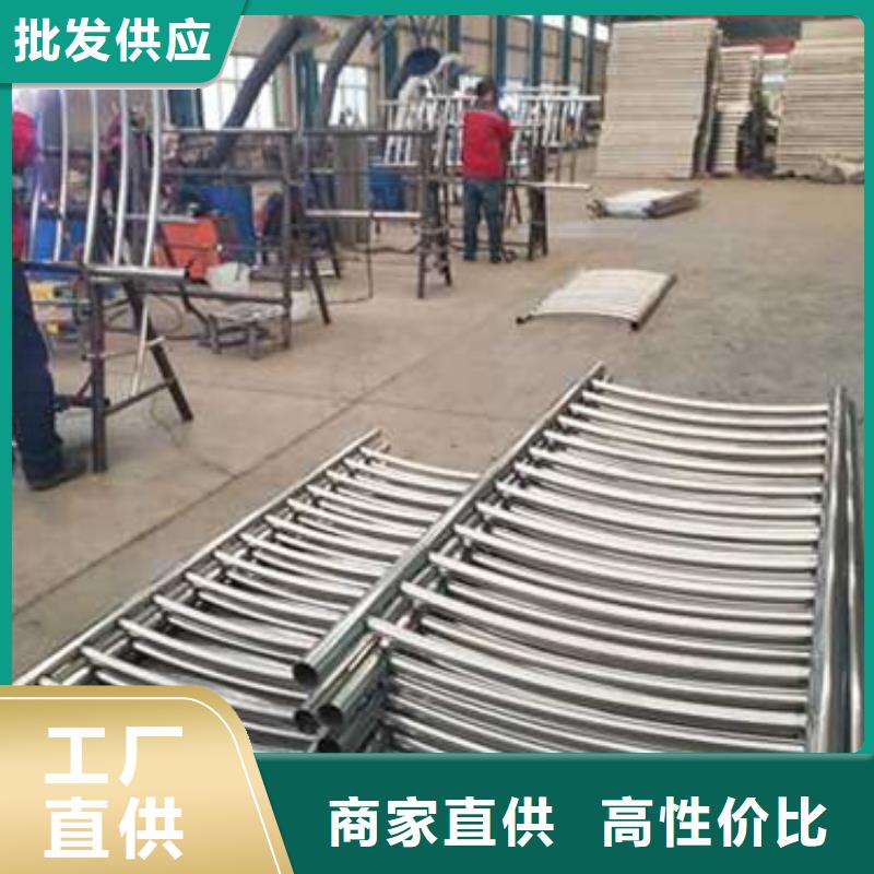  护栏质检合格出厂