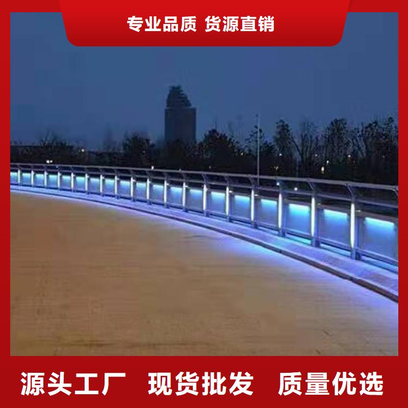  护栏严格把关质量放心