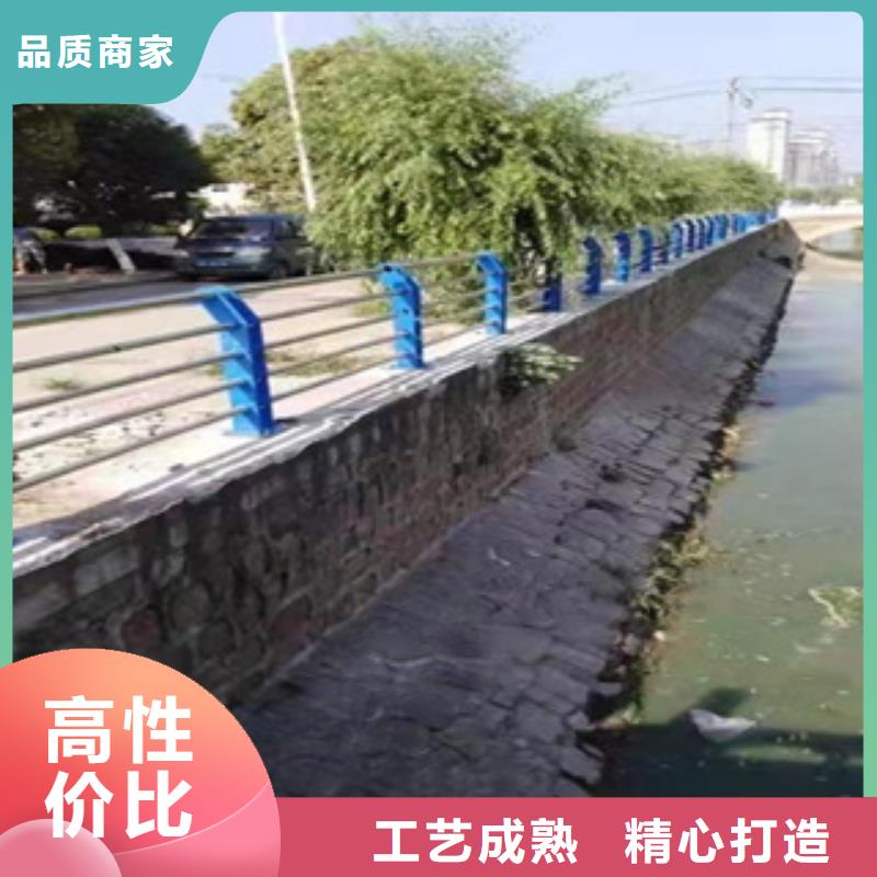 LED燈光護欄適合大面積采用。