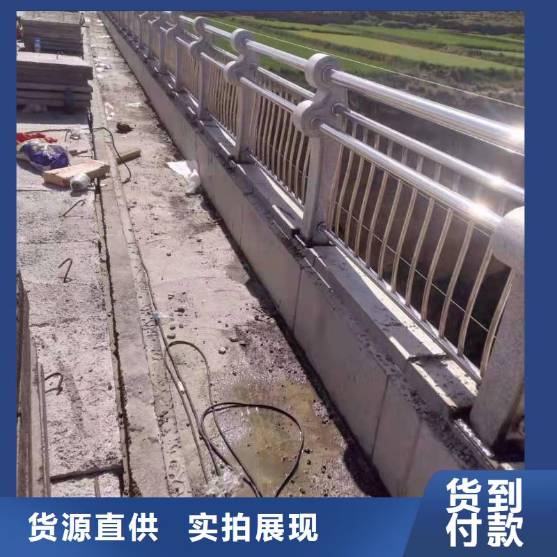 花崗巖陽臺護欄定制施工現場