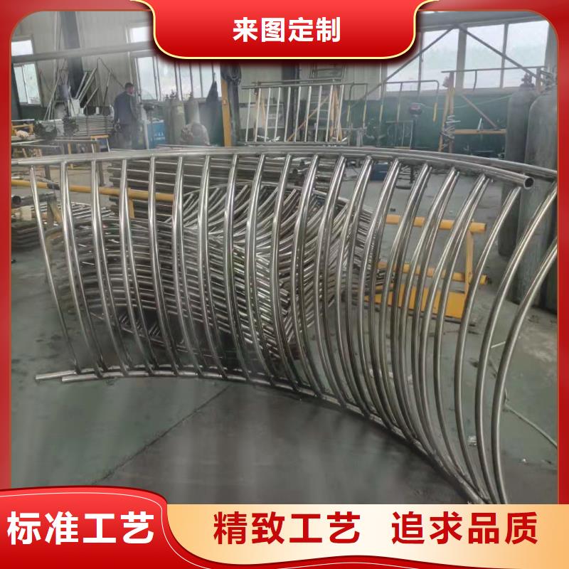 燈光橋梁護(hù)欄現(xiàn)場指導(dǎo)安裝河道護(hù)欄