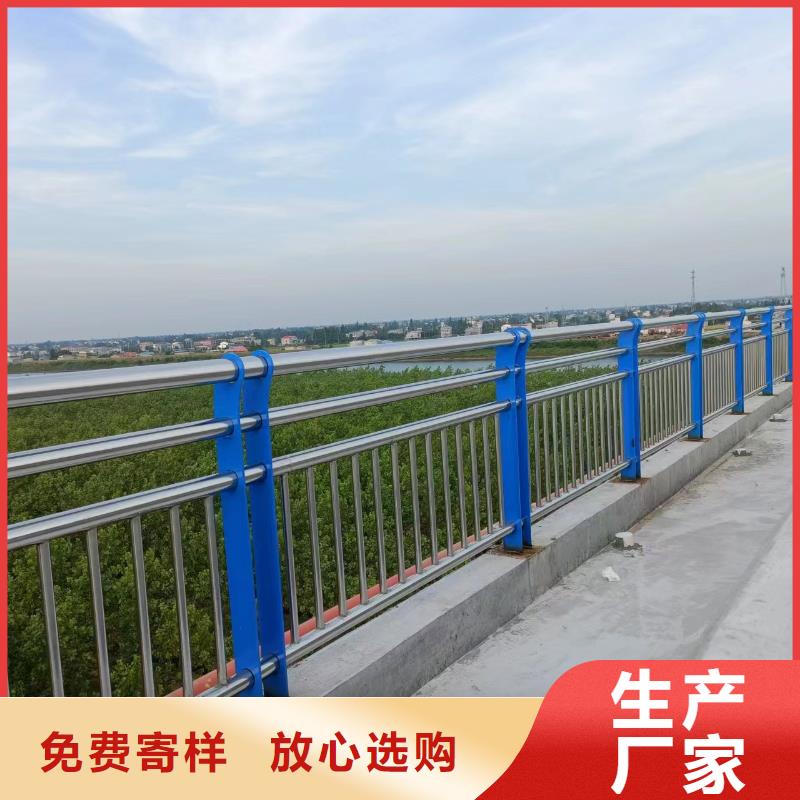 公路護(hù)欄柵欄鋅鋼護(hù)欄欄桿經(jīng)久耐用