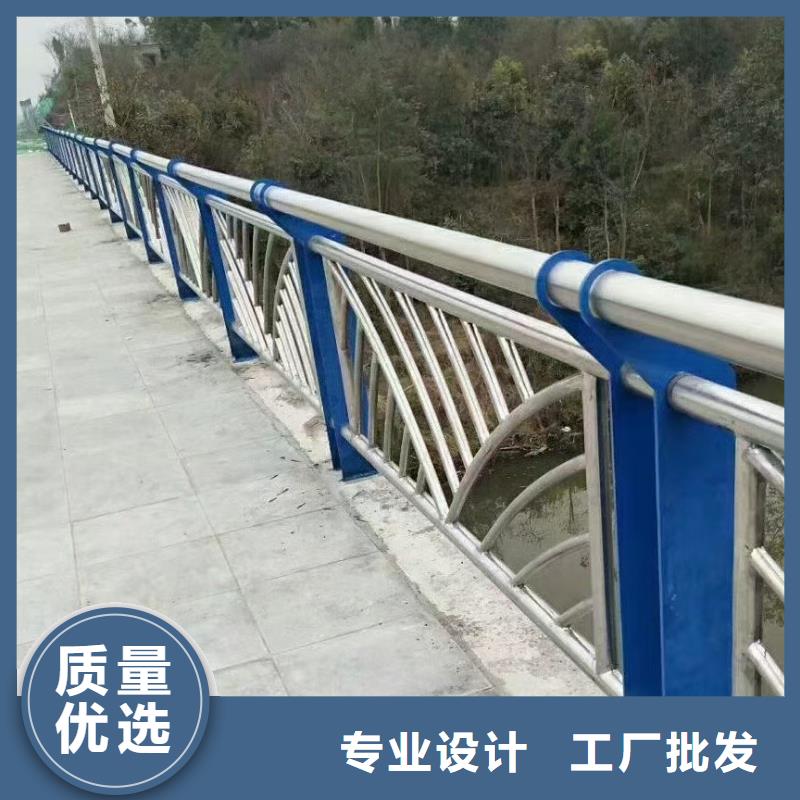 鍍鋅管橋梁護(hù)欄三橫梁來(lái)圖加工定制