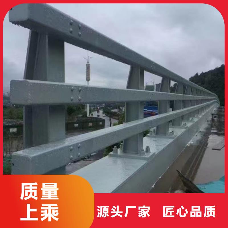 鋼防撞護(hù)欄使用壽命長(zhǎng)