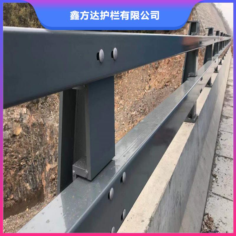 道路圍欄交通護欄多少錢一米