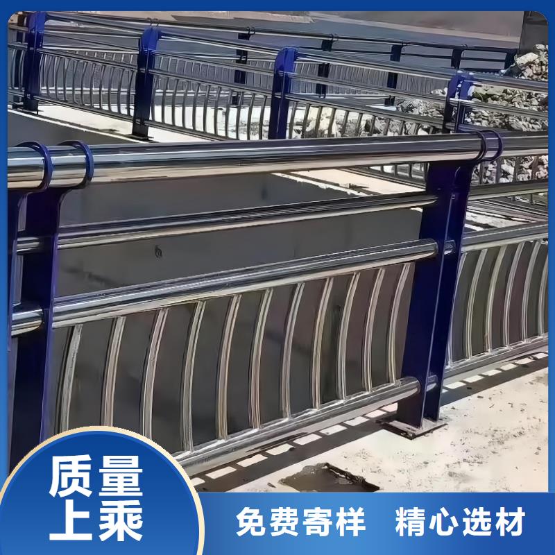 仿木紋河道護(hù)欄欄桿不銹鋼河道欄桿銷售公司電話