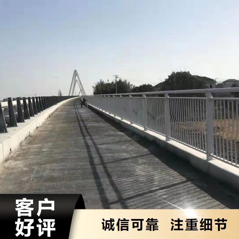 雙扶手河道欄桿單扶手河道護(hù)欄欄桿多少錢(qián)一米