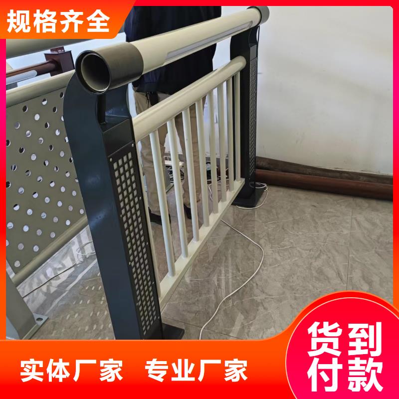 仿木纹河道护栏栏杆不锈钢河道栏杆销售公司