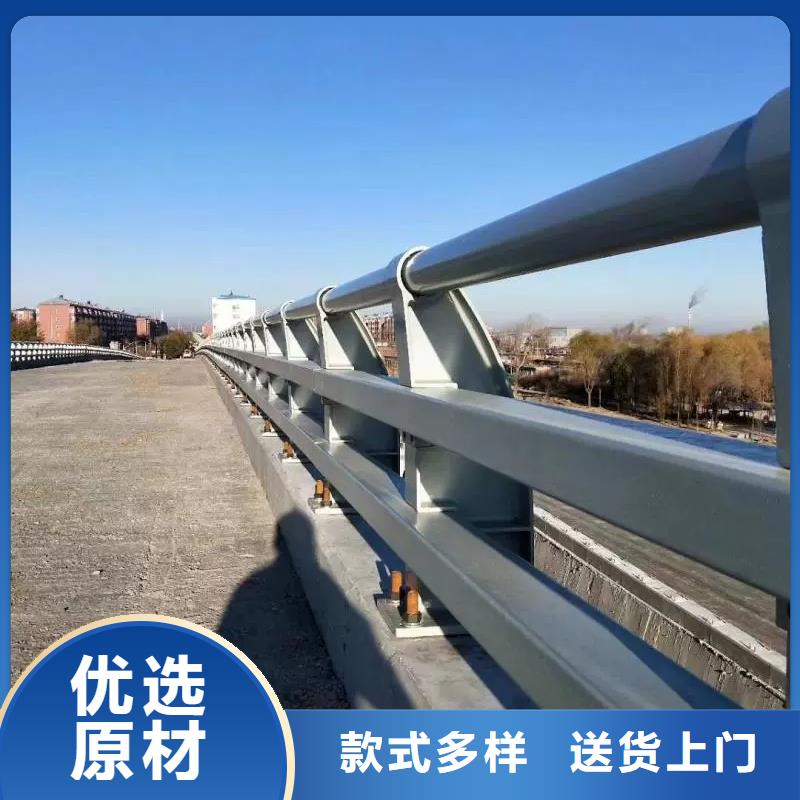 熱銷：復合管護欄廠家