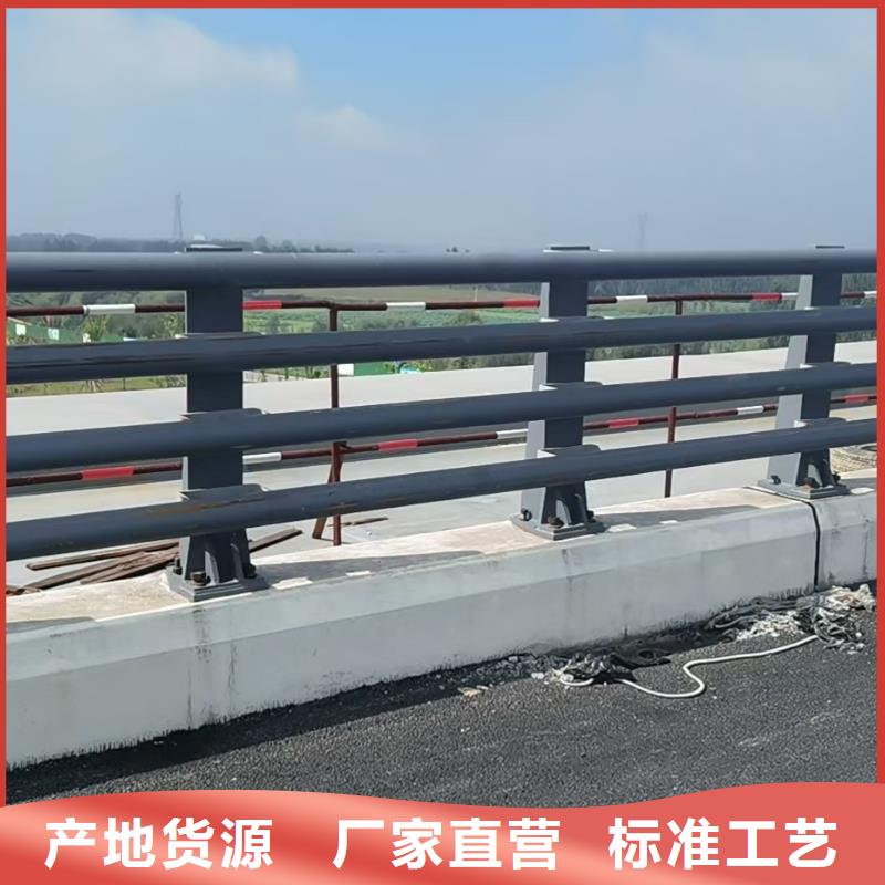 防撞護(hù)欄鋼背木護(hù)欄高性價(jià)比