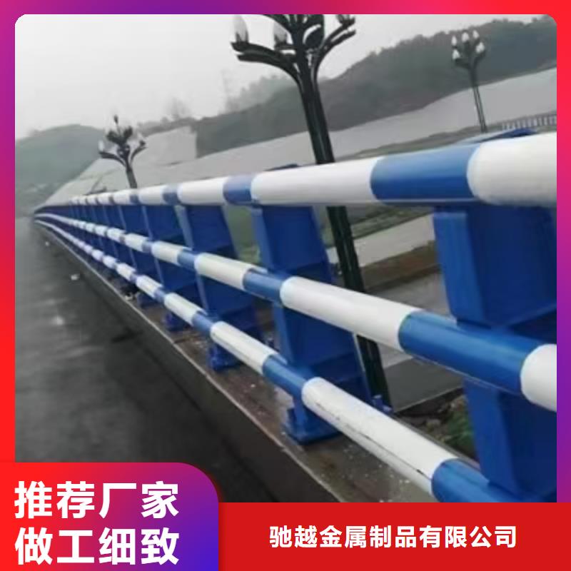 橋梁復(fù)合管護(hù)欄廠家-現(xiàn)貨足