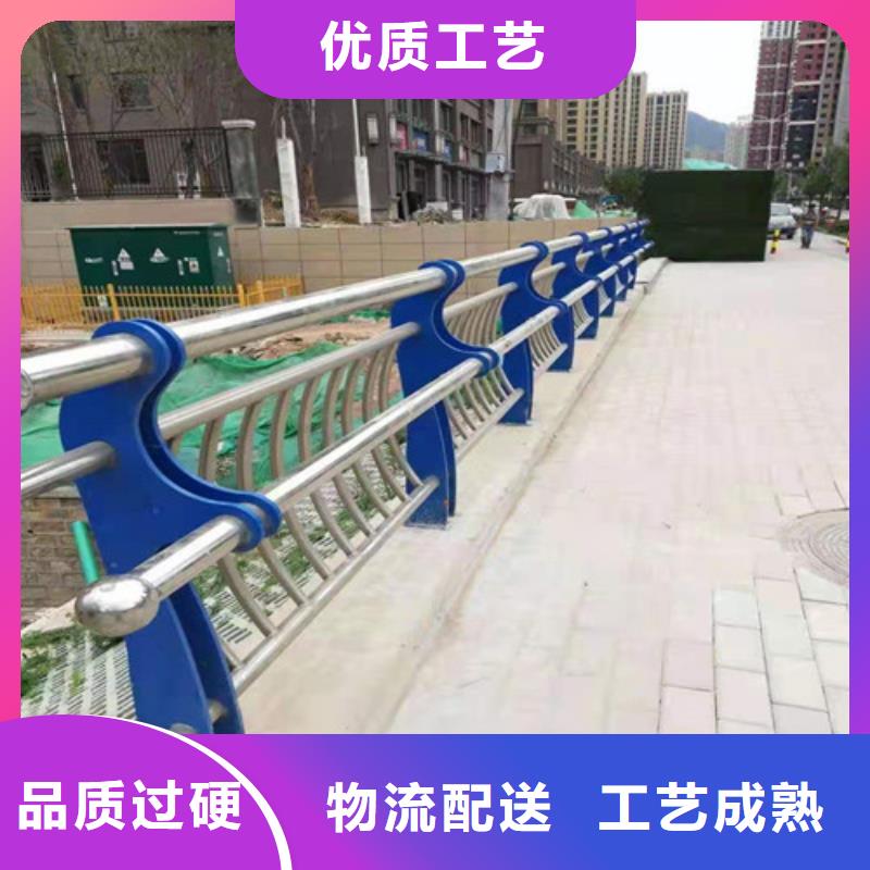 生產(chǎn)復(fù)合橋梁護(hù)欄的實(shí)體廠家