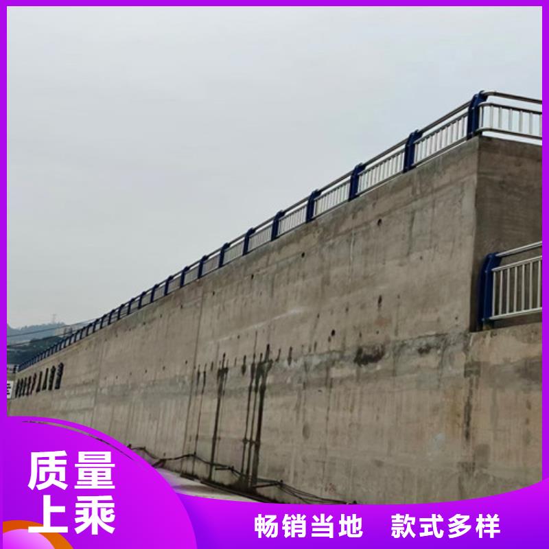 賣201道路隔離護欄的當地廠家