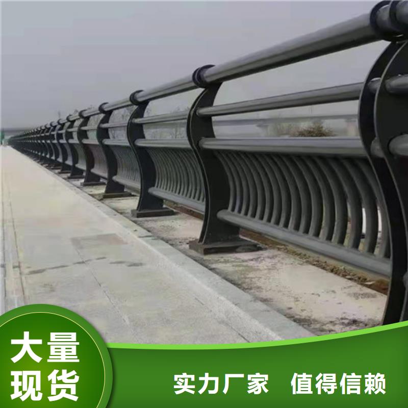 高架橋加厚隔離護(hù)欄、高架橋加厚隔離護(hù)欄生產(chǎn)廠家-找銀塔護(hù)欄有限公司