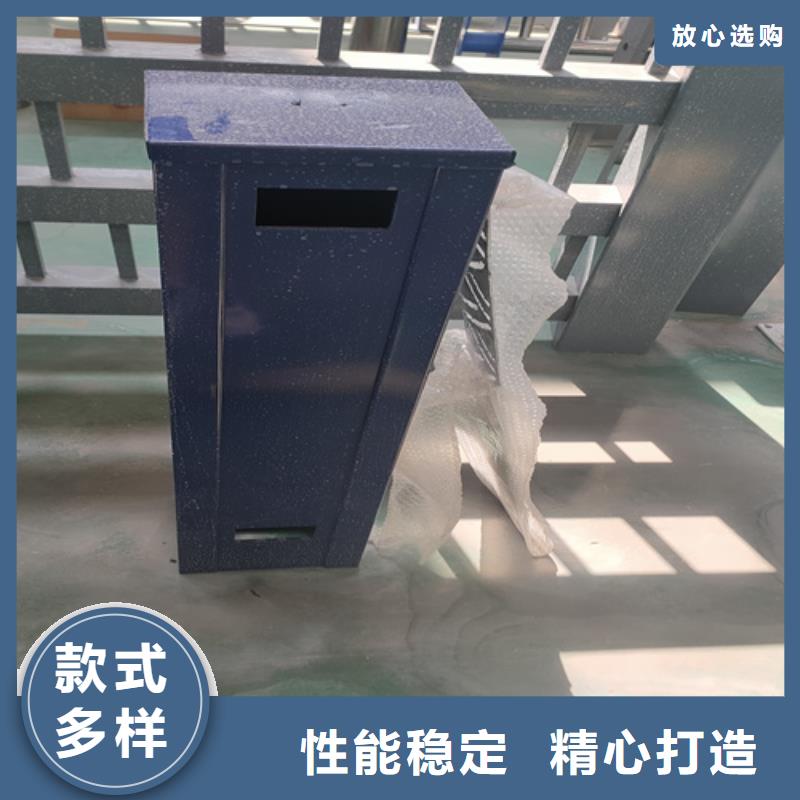 不銹鋼復(fù)合管欄桿價(jià)格表