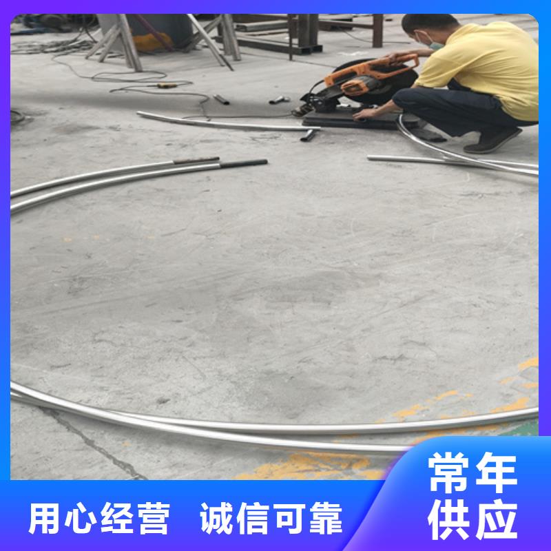 不銹鋼復合管護欄道路護欄庫存量大