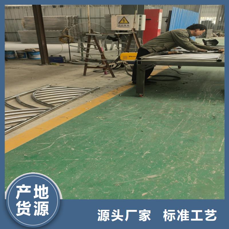 橋梁防撞欄桿圖片大全