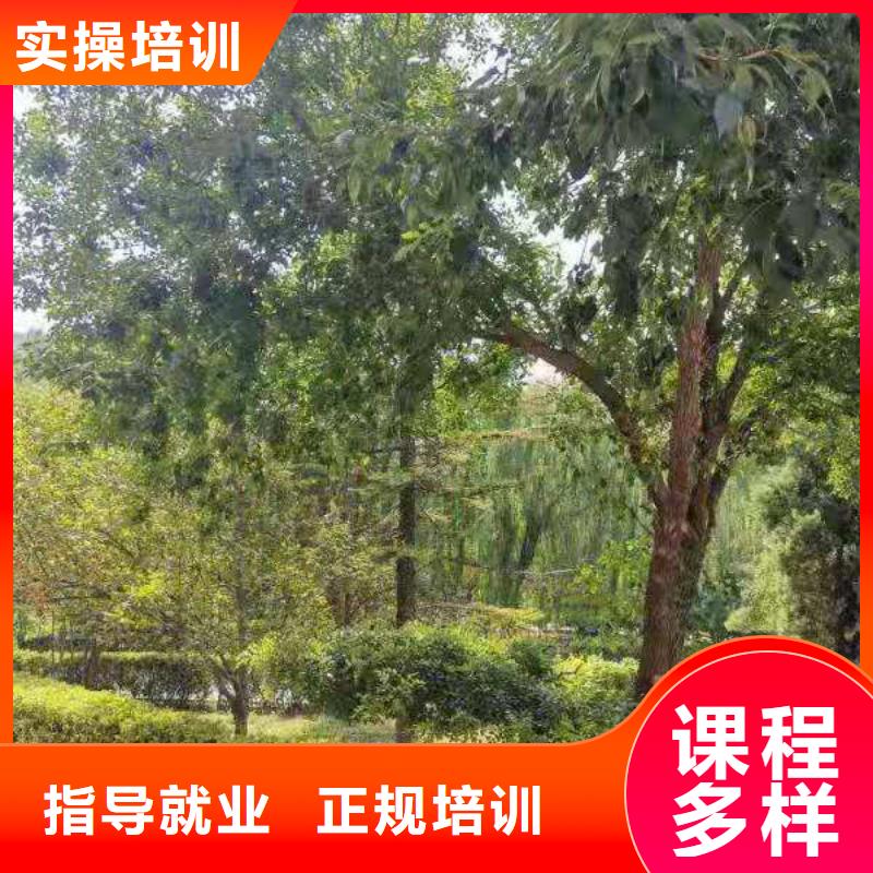 烹飪培訓(xùn)學(xué)校鉤機(jī)學(xué)校學(xué)真本領(lǐng)